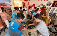 漯河市示范区黑龙潭镇：端午敬老暖民心