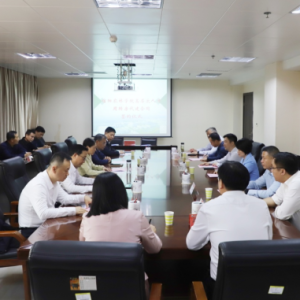 河南信阳申信集团与信阳农林学院举行高层次人才周转房代建合同签约仪式