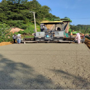 河南省信阳市浉河区：“四好农村路”让群众出行更加便捷安全