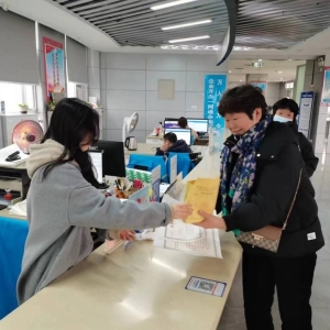 漯河市郾城区：缩短时限出效率 绿色通行保经济