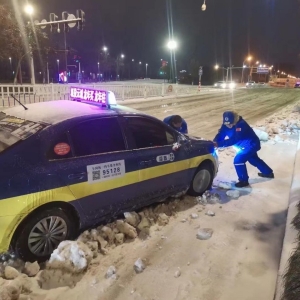 以动制“冻”！漯河市郾城区“三到位” 全力以赴做好应对低温雨雪冰冻灾害工作