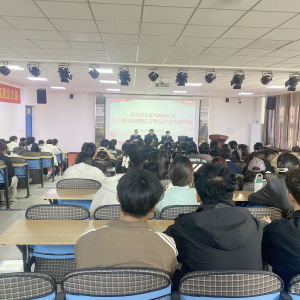 漯河市郾城区：“众”视网络安全 “指”为幸福一点