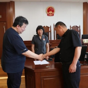 优化营商环境南阳法院在行动 | “小工程”大争议 耐心调解促履行