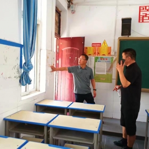 漯河市源汇区大刘镇初级中学，进行秋季开学校园安全隐患排查