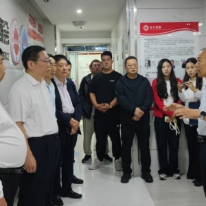 河南省工商联副主席马跃峰，赴漯河市中小企业联合投资发展商会走访考察