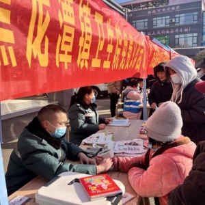 漯河市城乡一体化示范区黑龙潭镇，开展反电诈、反邪教宣传服务活动