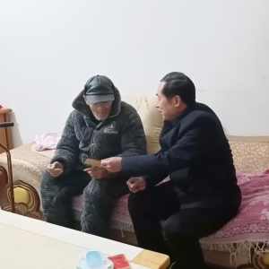 河南舞阳：迎新春 送温暖