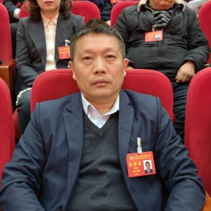 聚焦地方两会丨漯河市政协委员芮光辉:加快建设沙河步行景观桥，持续推进城市慢行系统发展，让居民乐享“慢”生活