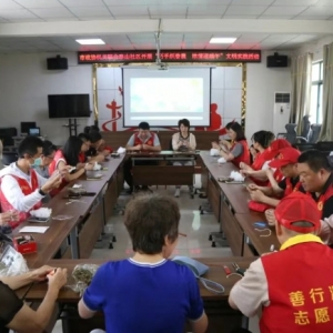 漯河市政协机关开展“巧手织香囊 浓情迎端午”文明实践活动