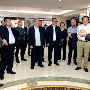 南宁市工商联到漯河市中小企业联合投资发展商会参观考察