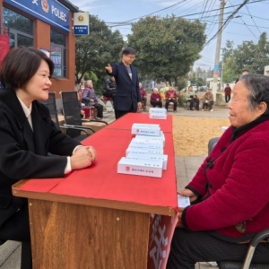 河南漯河：情暖重阳 公证护航