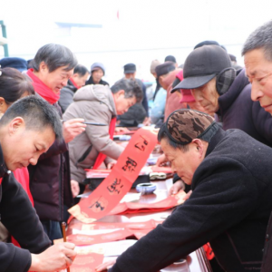 河南漯河：墨香暖乡村