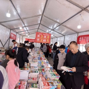 河南漯河：书香满城春  阅读润童心